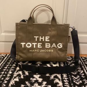 Marc Jacobs “The Tote Bag” (small)
